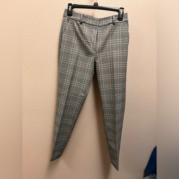 H&M Women's Grey and Cream Trousers - Picture 2 of 6